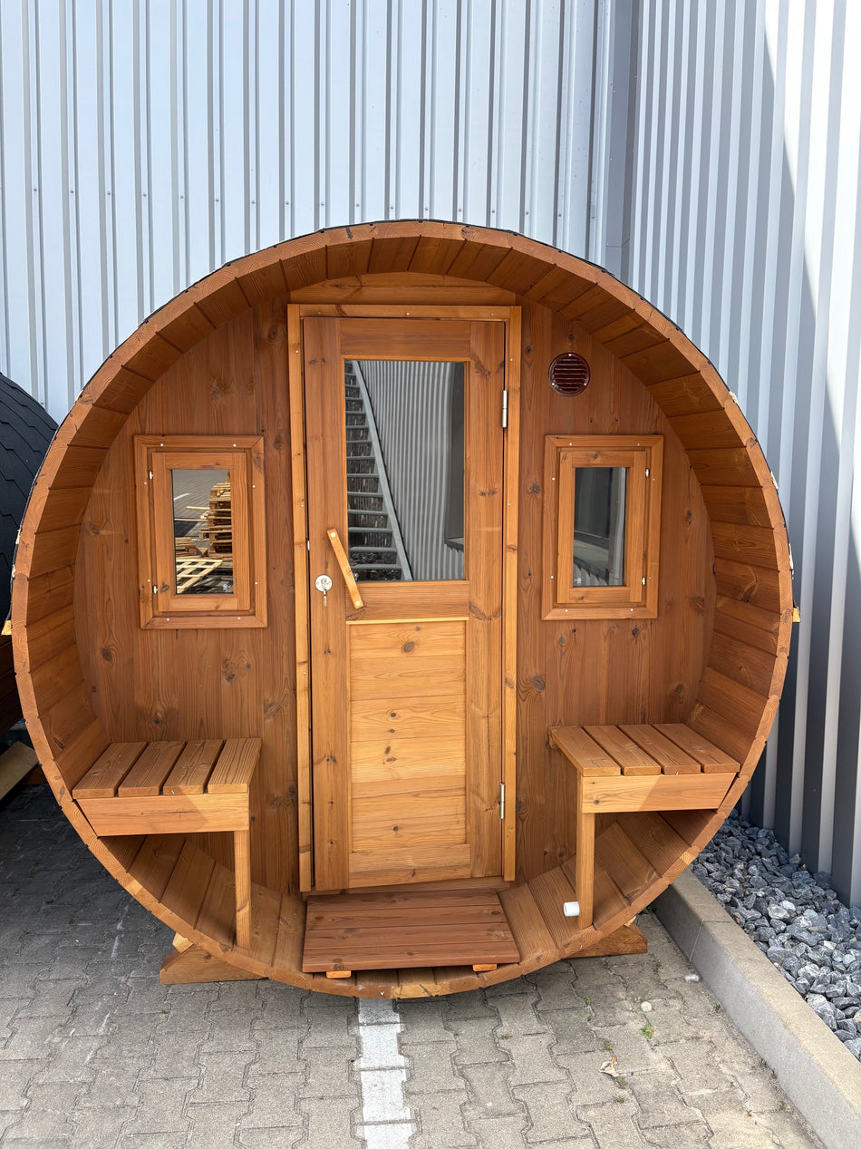 wellmia® Fasssauna Small Veranda 240 cm | Saunafass vormontiert & sofort verfügbar