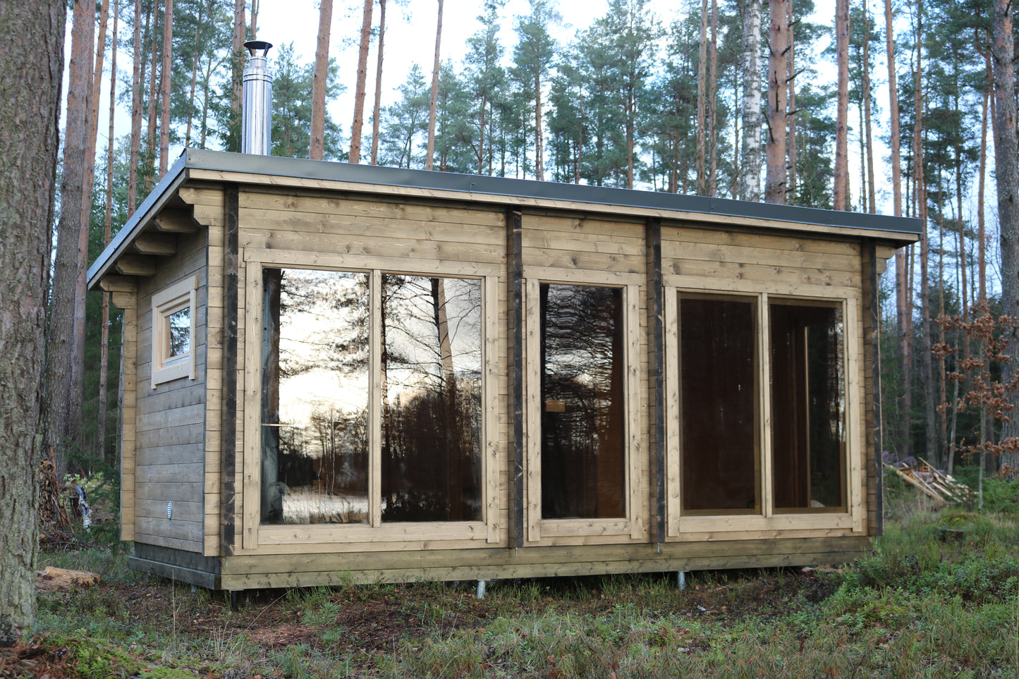 wellmia Halden XL | Gartensauna mit Vorraum und Überdach Fichtenholz  | 254 x 568 x 274 cm (B/T/H)