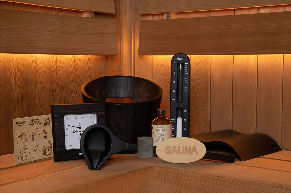 Sawo Signature Set Saunazubehör 9-teilig in Schwarz mit Kanto Saunakübel, Puro Kelle und Kopfstütze Wave