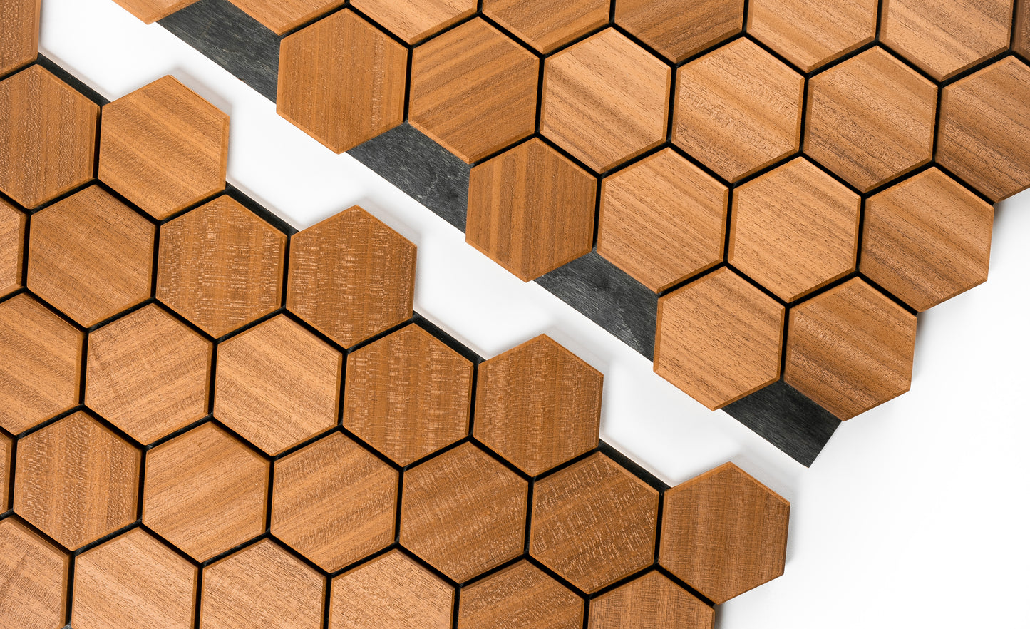 wellmia® Thermo Hexa S Light | Sauna Dekopaneel für die Wand und Decke | Thermo Abachiholz | 1,25 m2